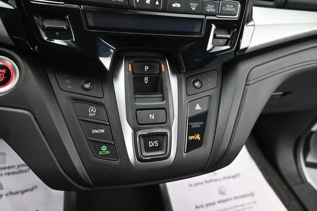 Used 2022  Honda EX-L image 21