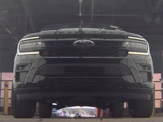 Used 2023 Black Ford Limited image 5