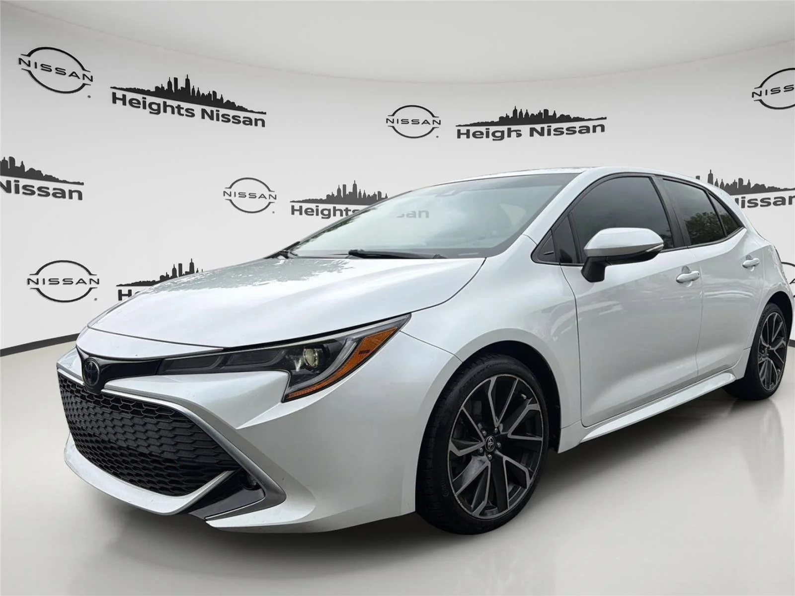 Used 2021 Toyota Corolla Hatchback XSE with VIN JTNA4MBE7M3144928 for sale in Jackson Heights, NY