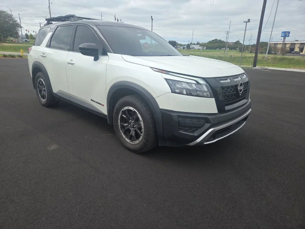 Used 2024 White Nissan Rock Creek image 16