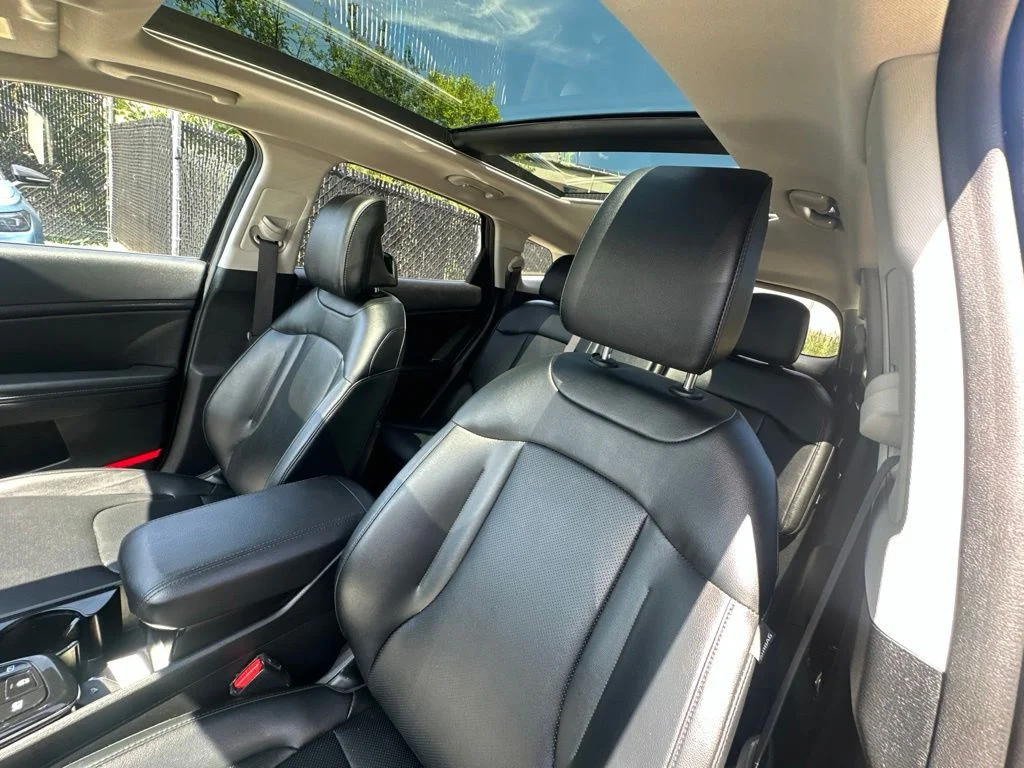 Used 2025 Black Kia EX image 11