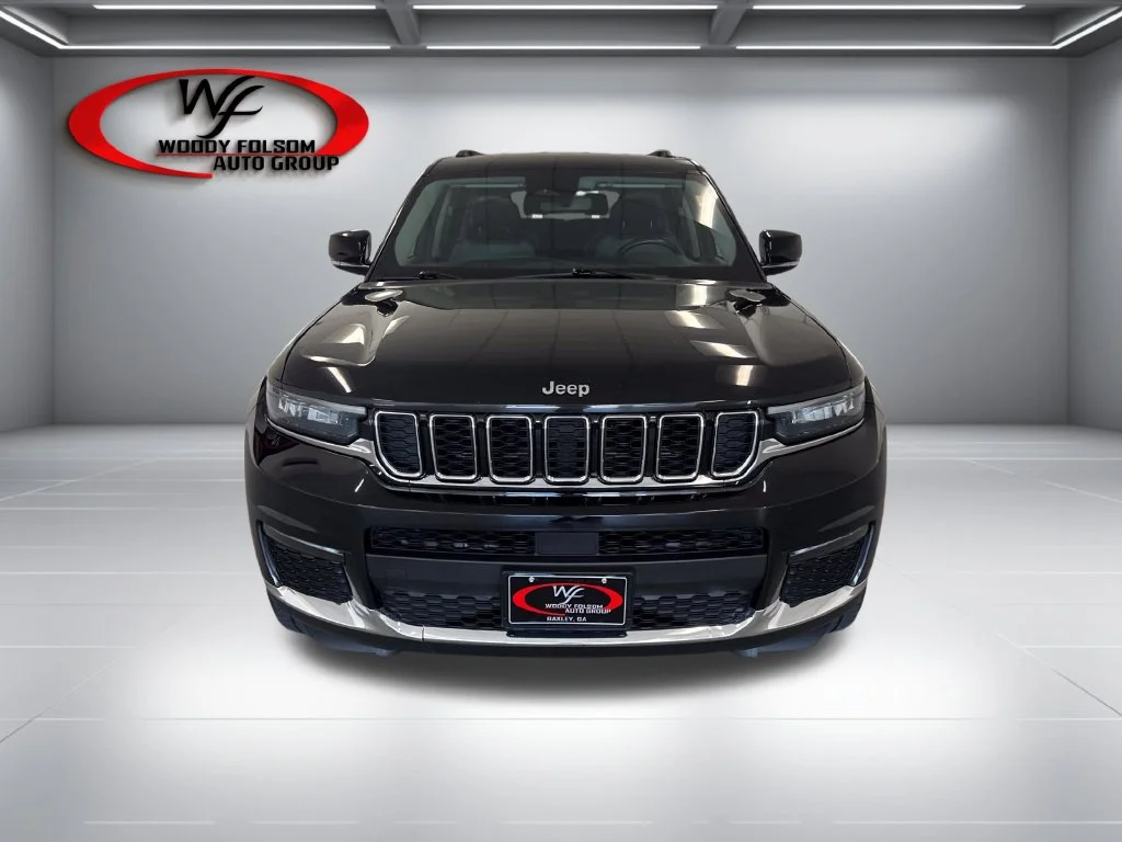 Used 2021 Black Jeep Limited image 2