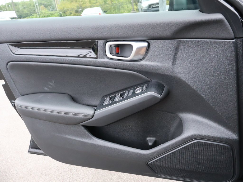 Used 2024  Honda Sport Touring image 31