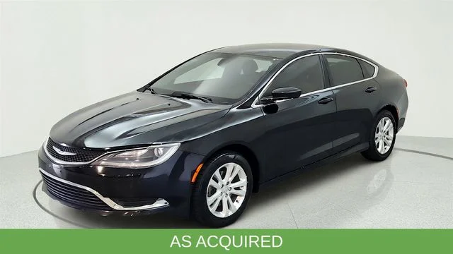 Used 2015 Black Chrysler Limited image 5