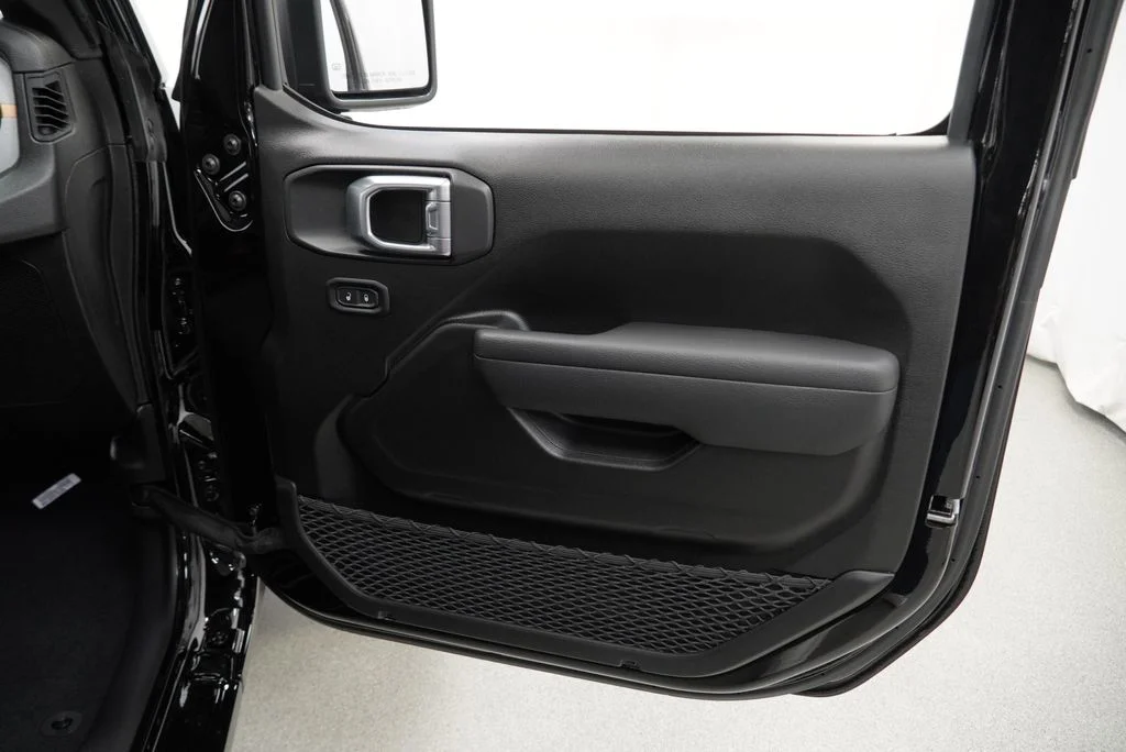 New 2026 Black Clearcoat Jeep Sport S image 34