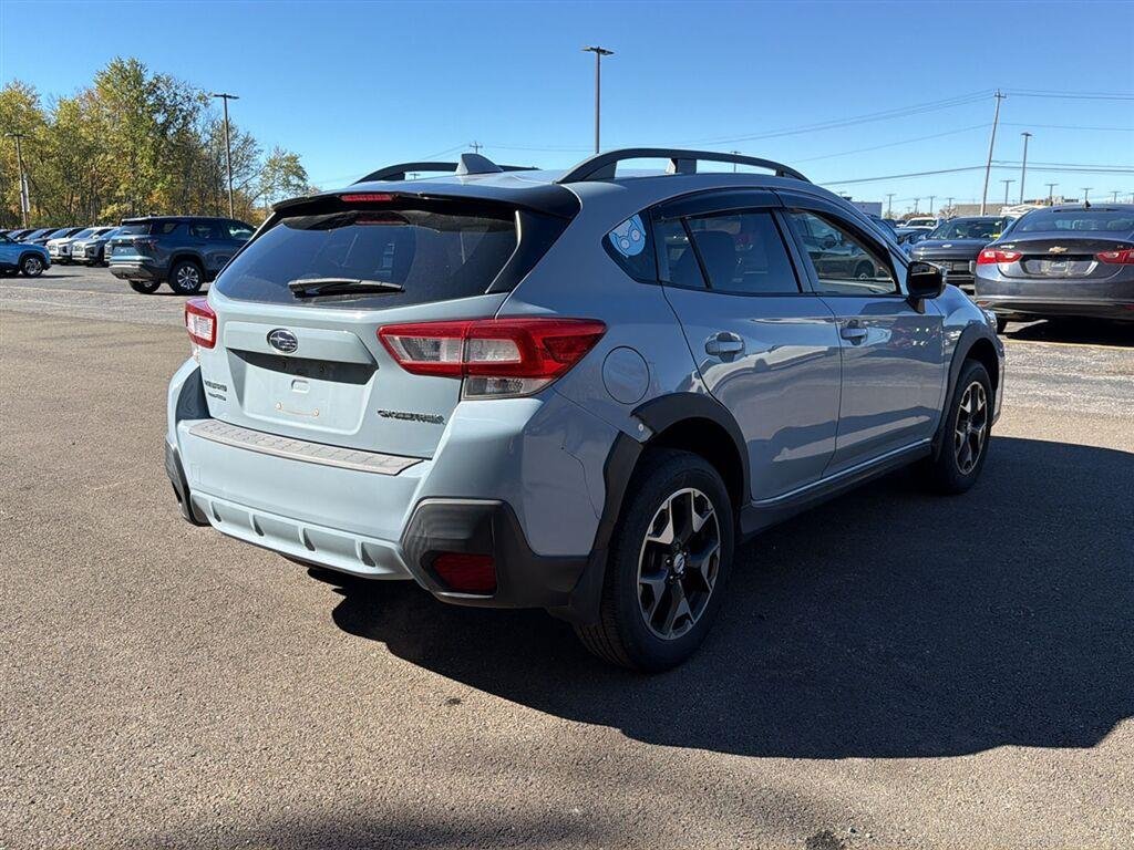 Used 2018 Cool Gray Khaki Subaru Premium image 8