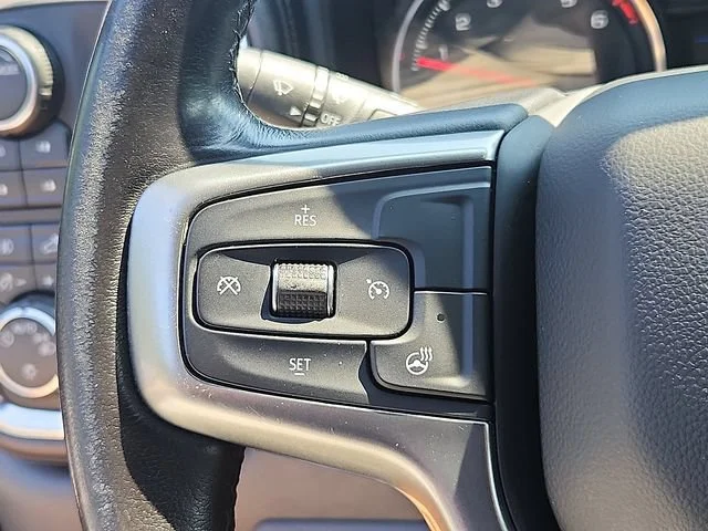 Certified Used 2020 SUMMIT WHITE Chevrolet LT Trail Boss image 20