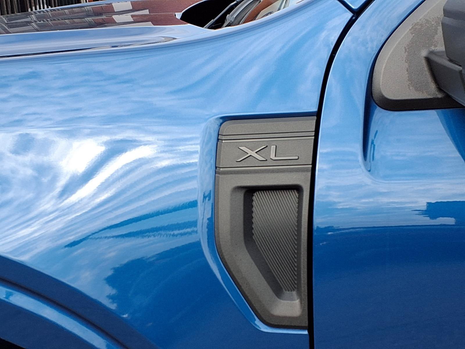 Certified Used 2024  Ford XL image 19