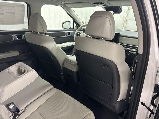 New 2026 White Hyundai SEL image 31