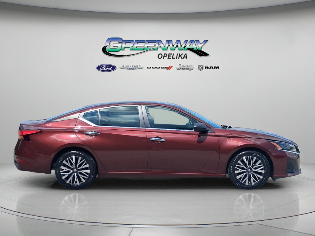 Used 2025 Nissan Altima SV with VIN 1N4BL4DV8SN325567 for sale in Opelika, AL
