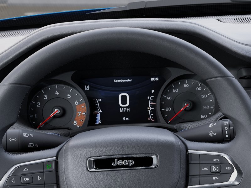 New 2026 Hydro Blue Pearl-Coat Exterior Paint Jeep Latitude image 17