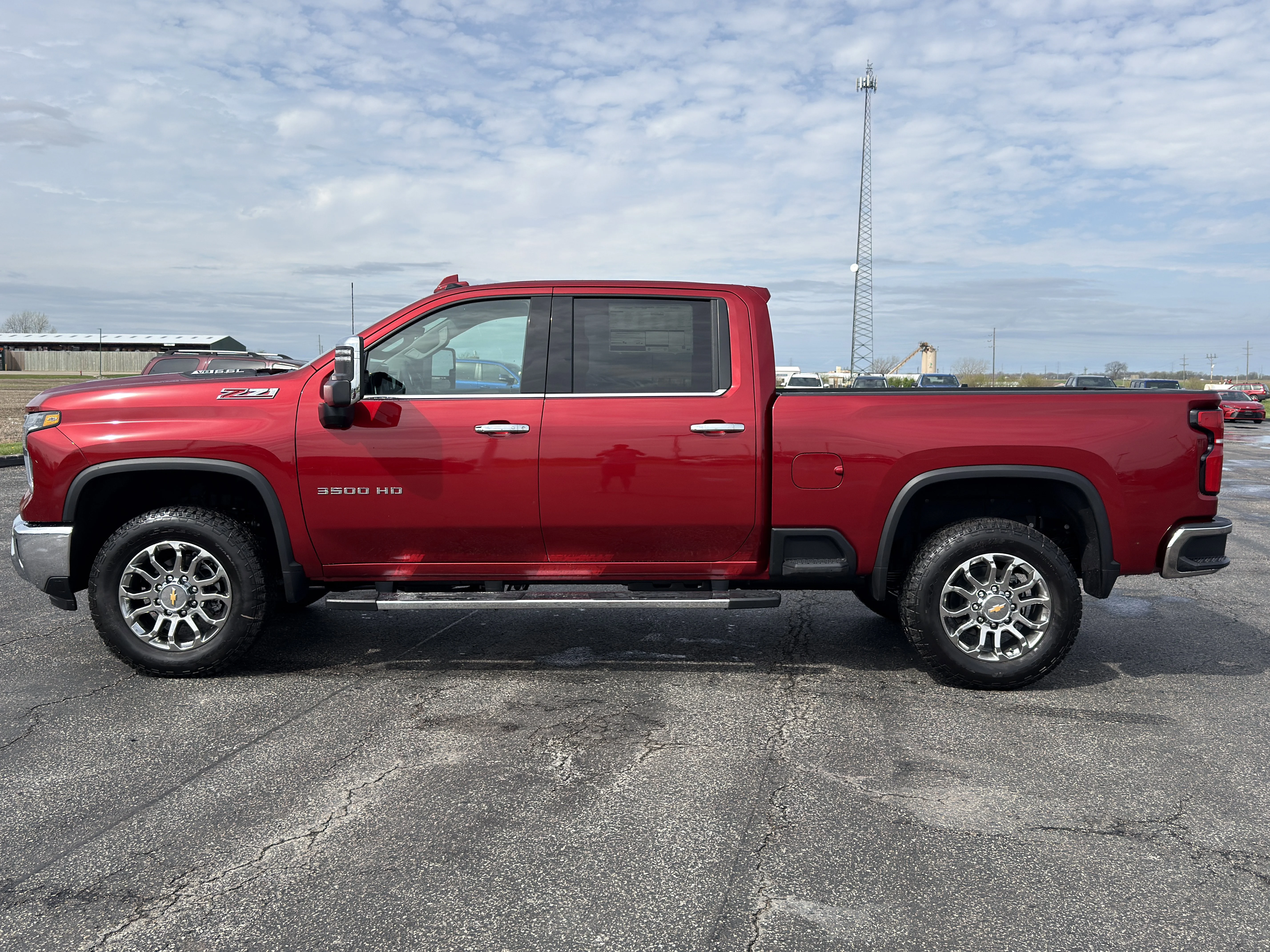2026 Chevrolet Silverado 3500 HD LTZ - Photo 7