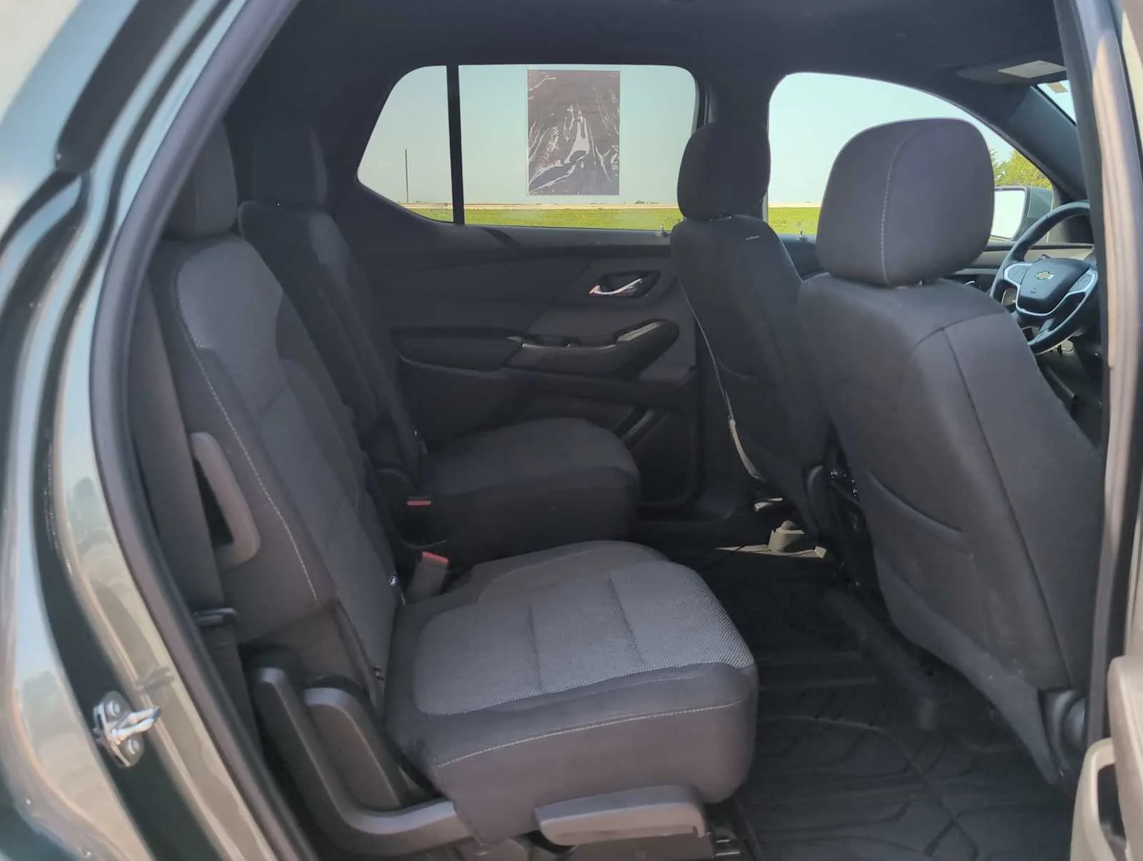 Used 2023 Silver Sage Metallic Chevrolet LT Cloth image 26