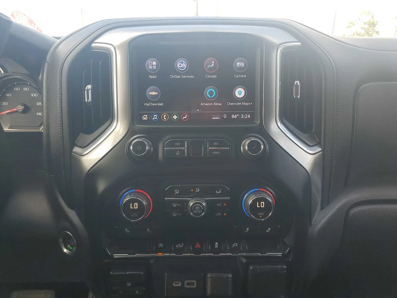 Used 2019 BLACK Chevrolet RST image 15