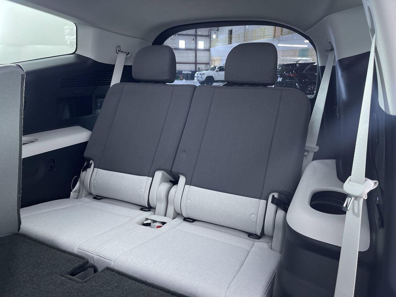 2026 Hyundai IONIQ 9 SE - Photo 27