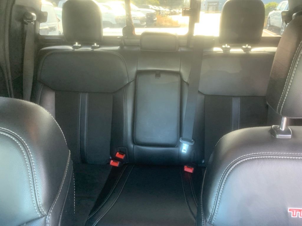 Used 2021 Silver Ford Lariat image 26