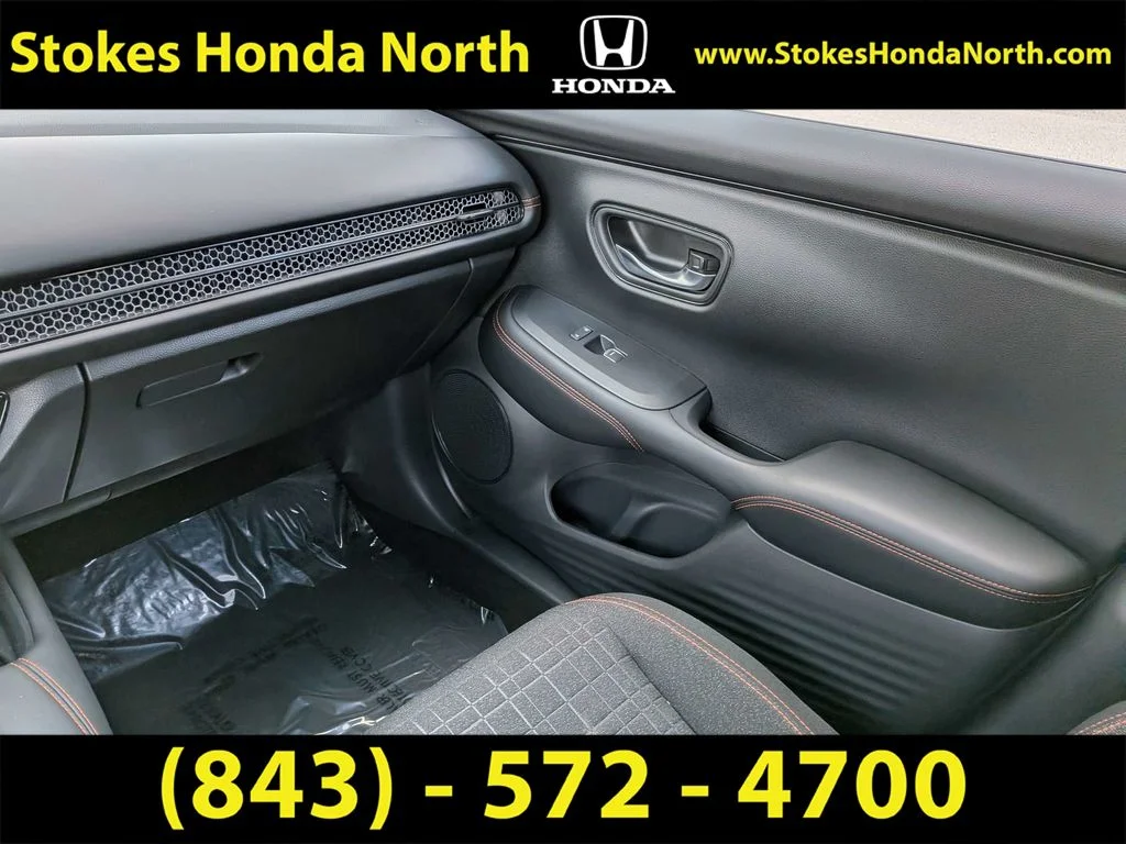Certified Used 2025  Honda Sport image 18