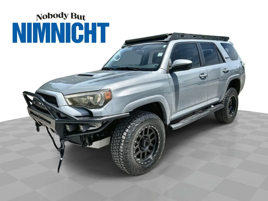 2017 Toyota 4Runner TRD Pro 4x4 V6's photo
