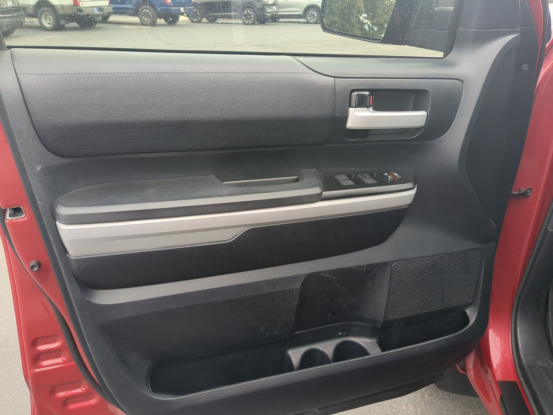 Used 2019 Barcelona Red Metallic Toyota SR5 image 12