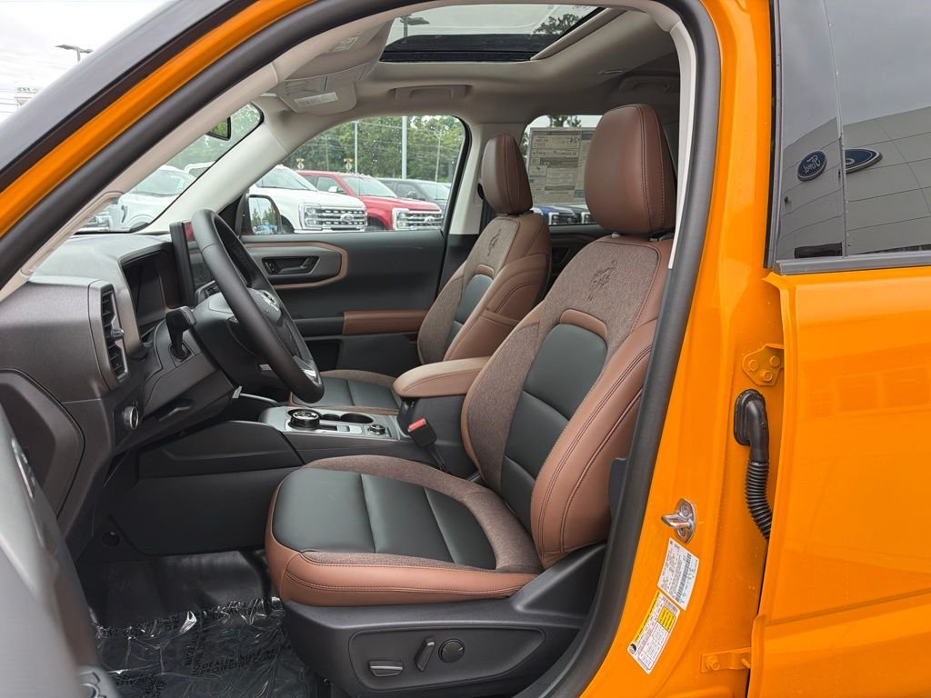 New 2026 Orange Fury Metallic Tri-Coat Ford Outer Banks® image 9