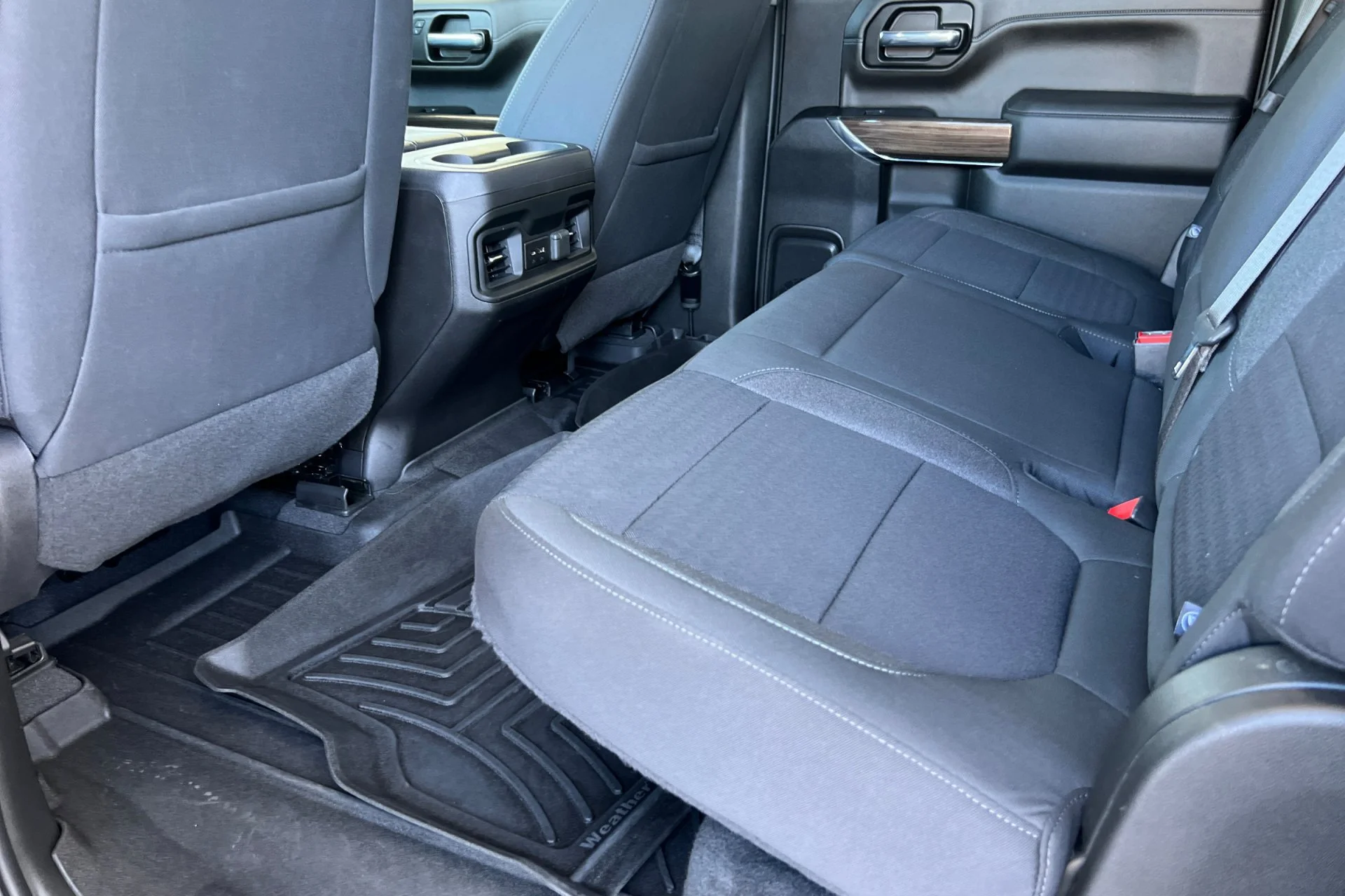 Used 2022 Blue Chevrolet RST image 4