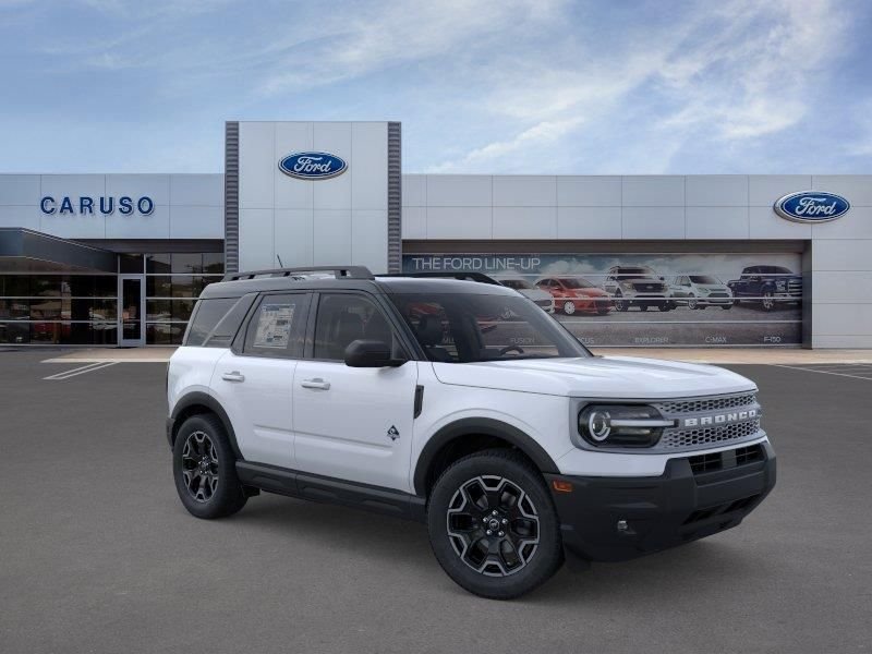New 2026 Space White Metallic Ford Outer Banks® image 7