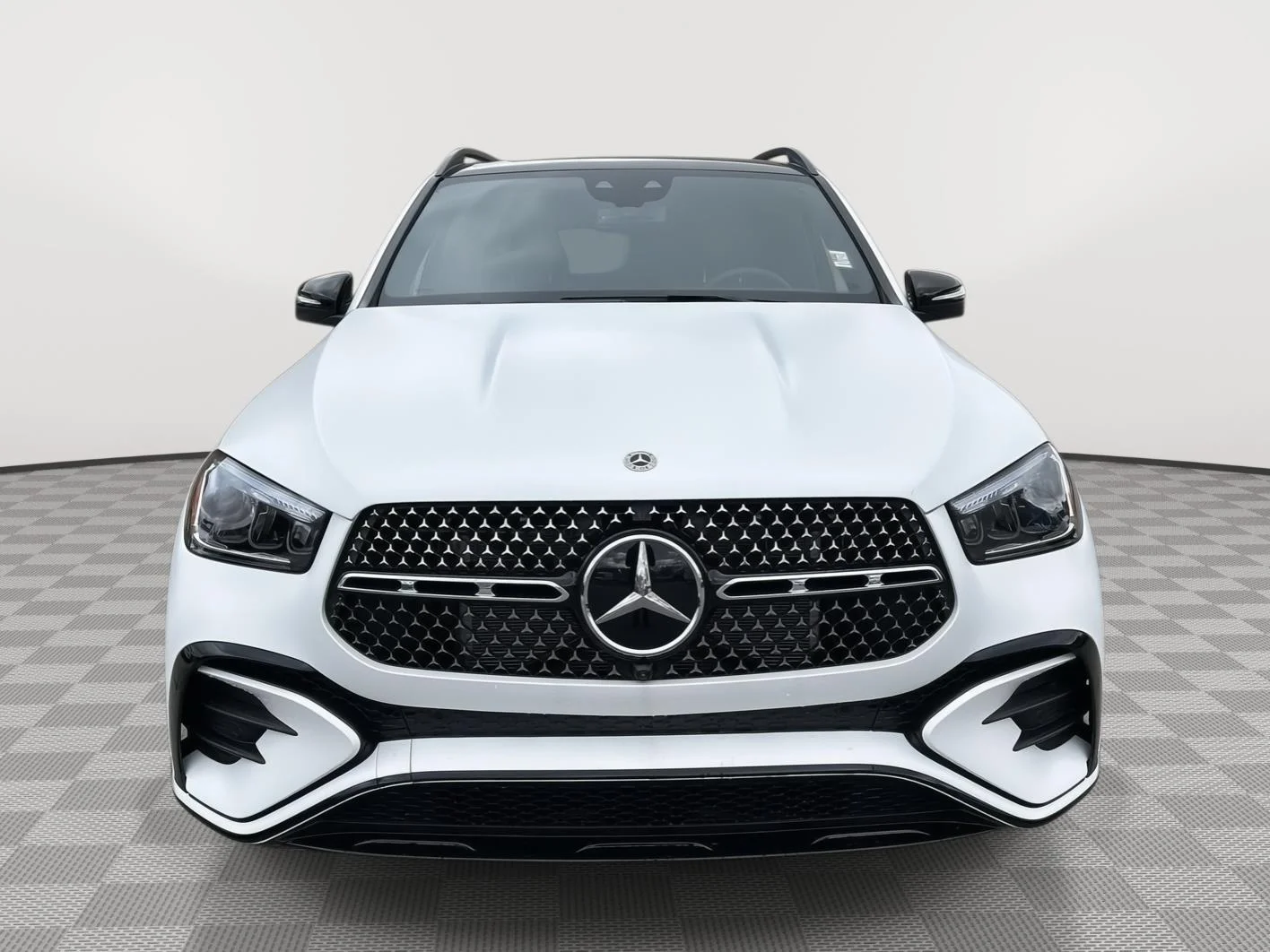 New 2026 MANUFAKTUR Moonlight White Magno Mercedes-Benz GLE 350 image 8