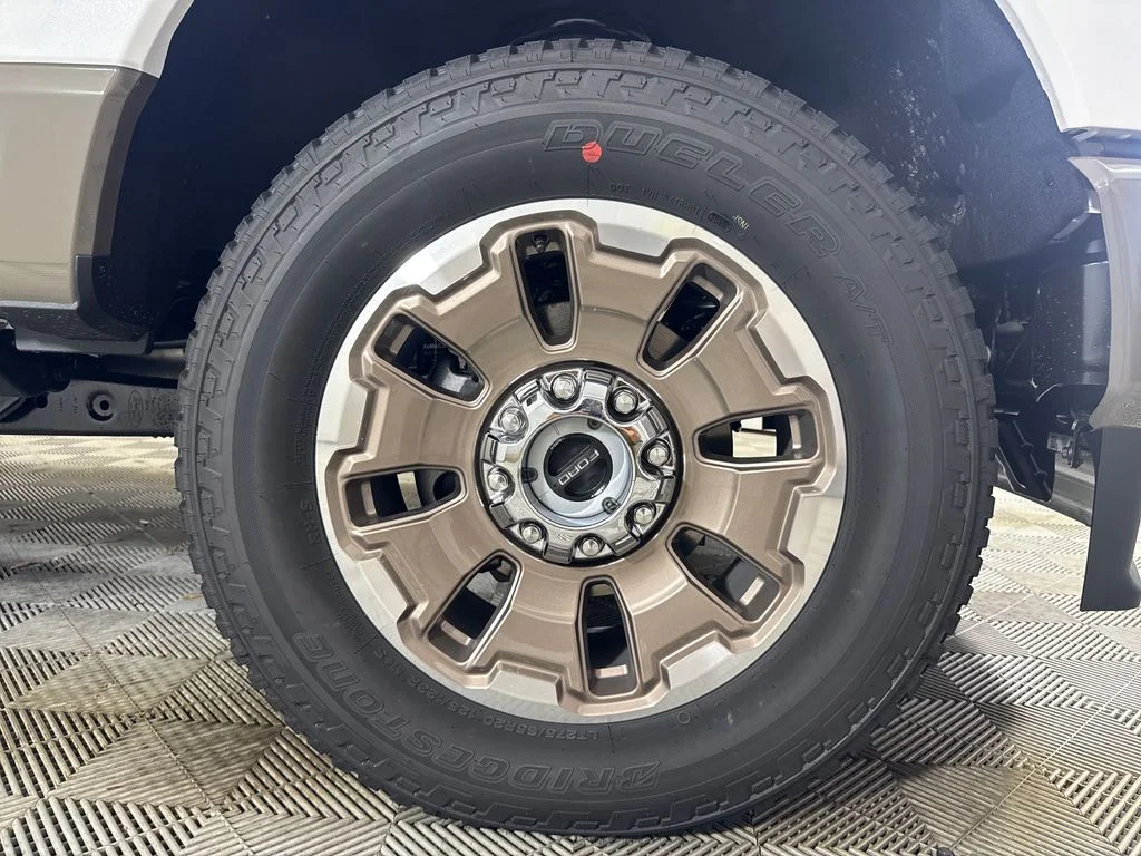 New 2026 White Ford King Ranch image 14