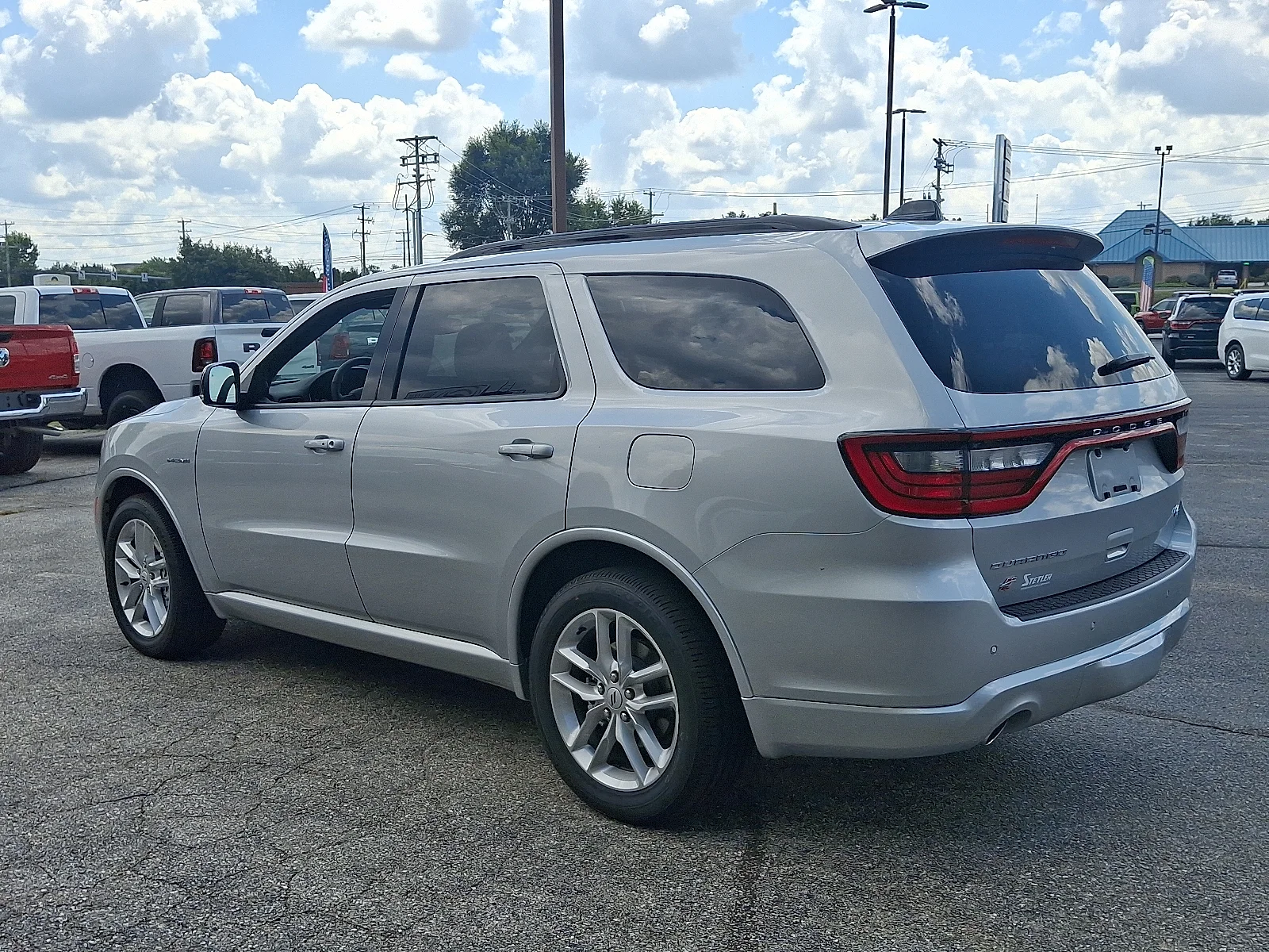 2025 Dodge Durango R/T - Photo 6