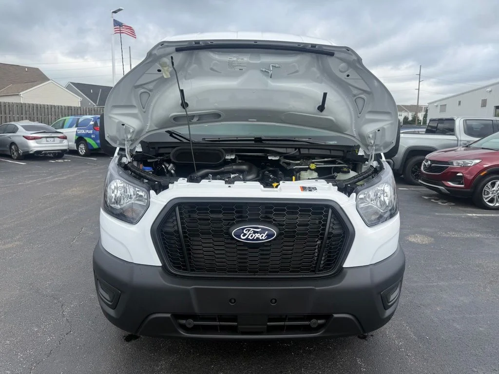 New 2026 Oxford White Ford Cargo Van image 59