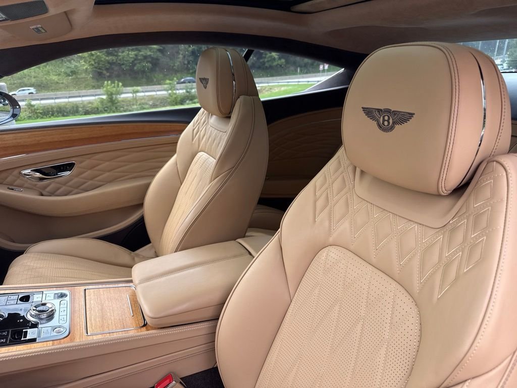Used 2024 Midnight Emerald Metallic Bentley Azure image 15