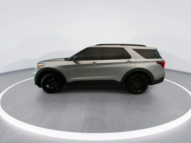 Used 2022 Silver Ford ST image 3