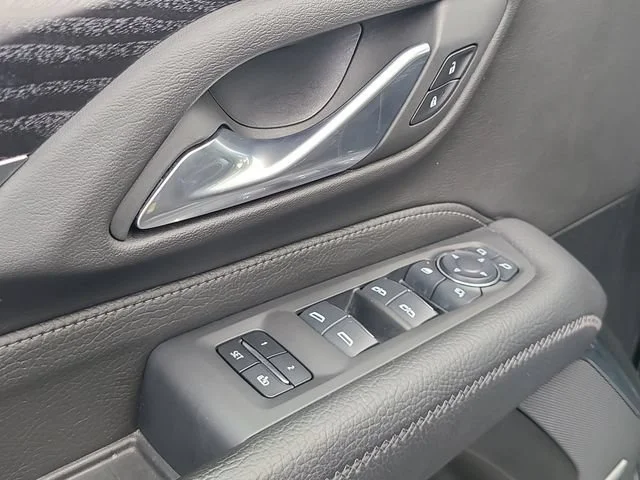 Used 2024 Onyx Black GMC Denali image 17
