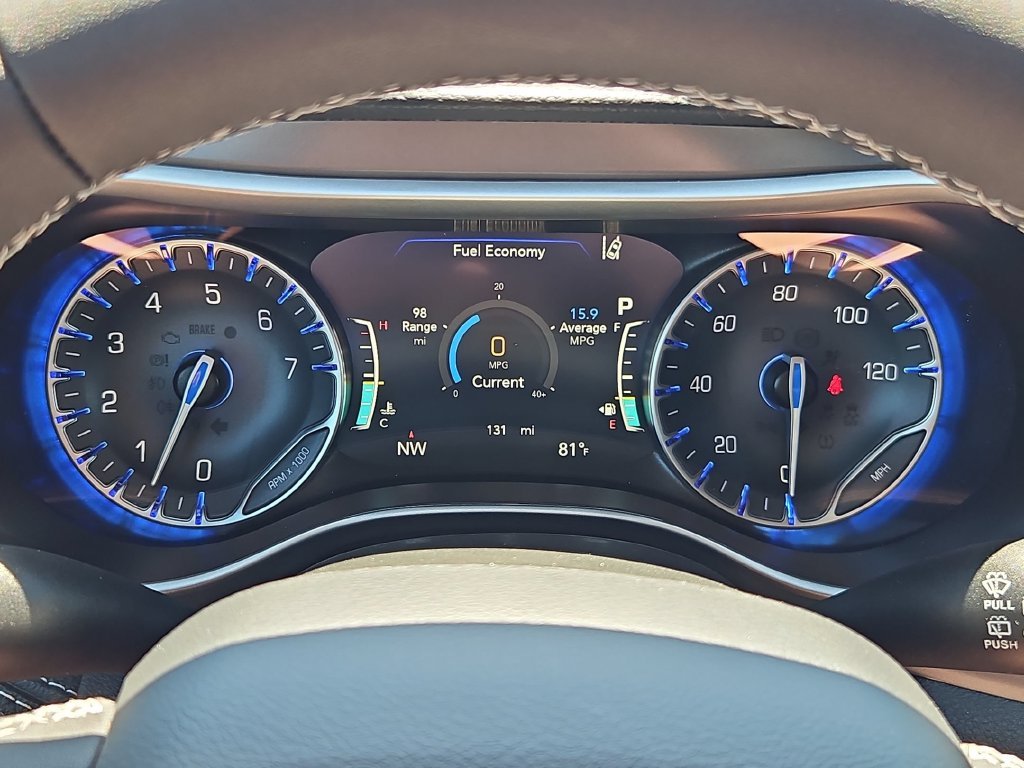 2026 Chrysler Pacifica Select - Photo 15