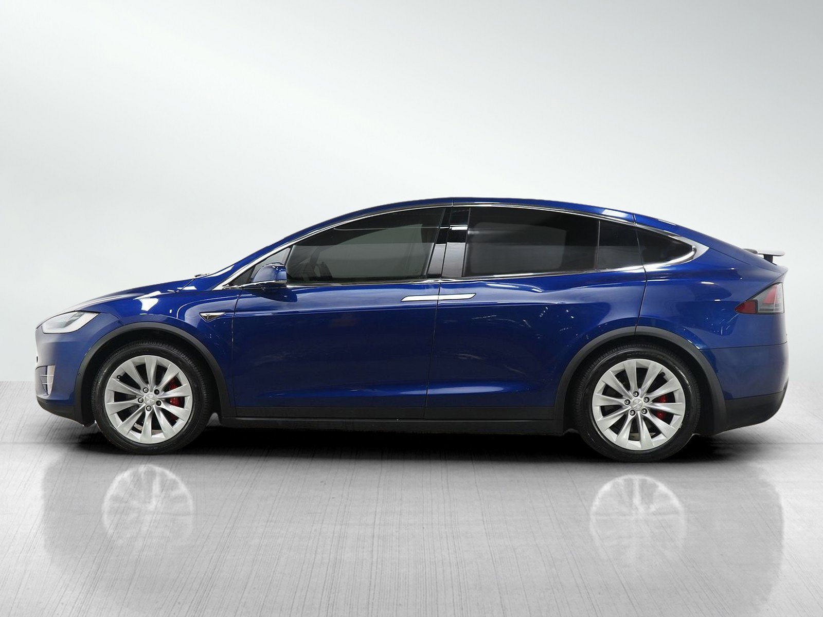 Used 2016 Tesla Model X P90D with VIN 5YJXCBE40GF001013 for sale in Burnsville, Minnesota