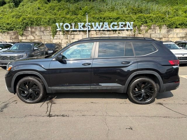 Certified Used 2023 Black Volkswagen 3.6L V6 SE w/Technology image 8