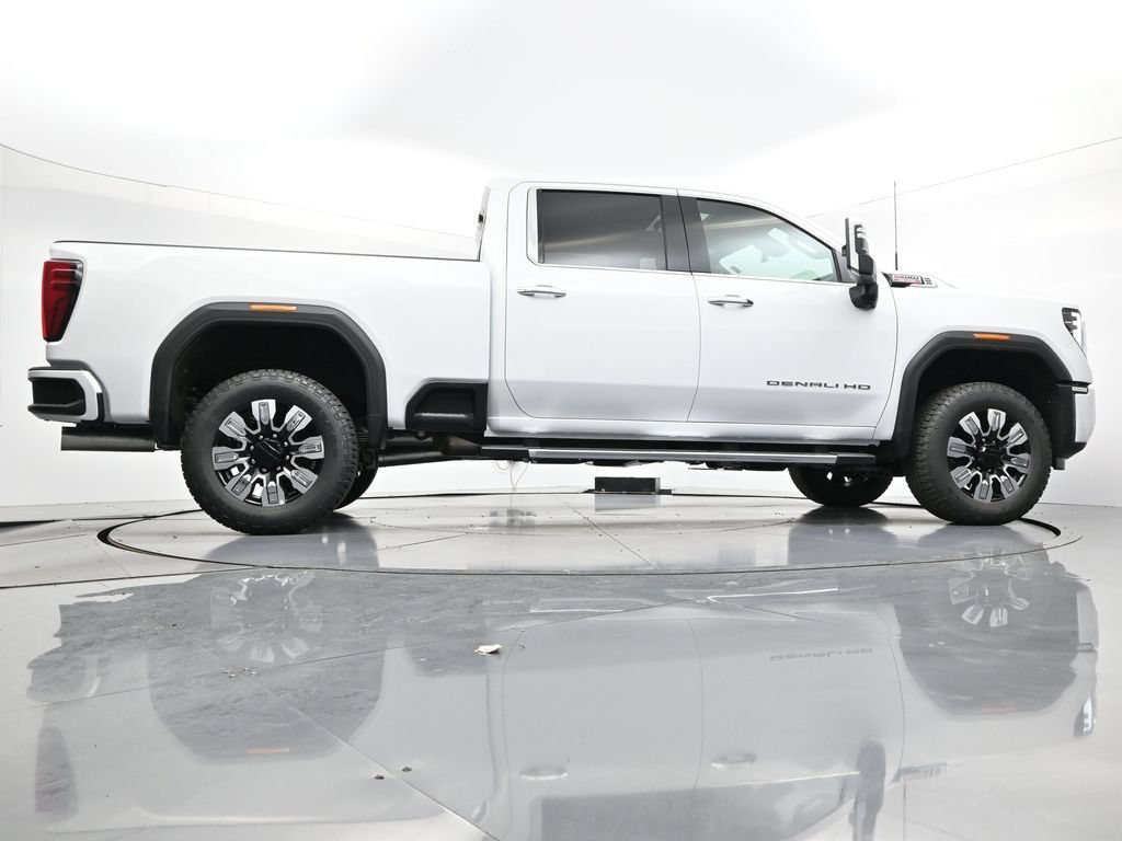 2026 GMC Sierra 3500HD Denali - Photo 32