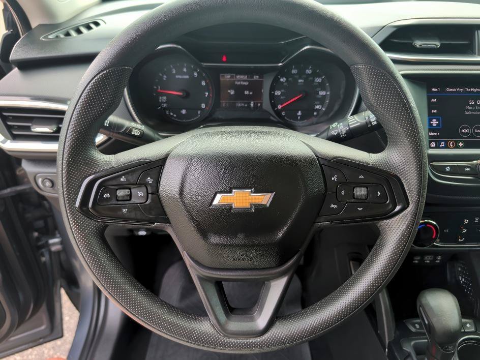Used 2022 Satin Steel Metallic Chevrolet LT image 18