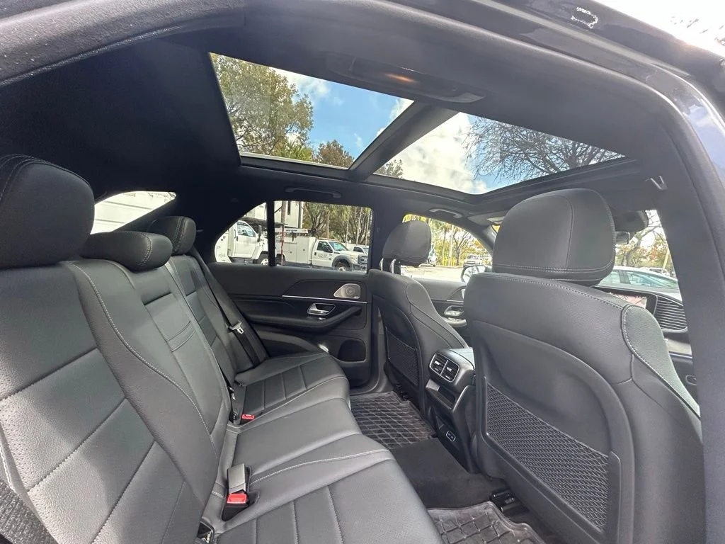 Used 2025  Mercedes-Benz GLE 450e image 35