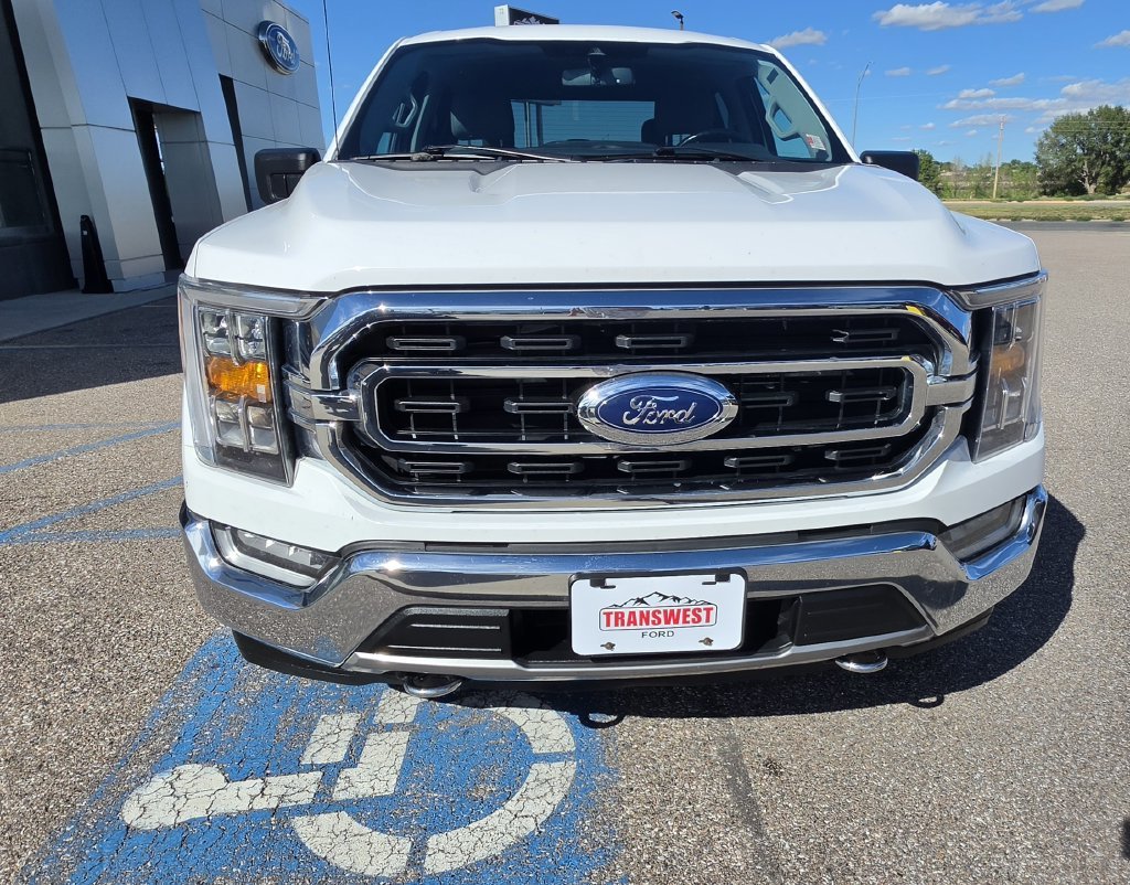 Used 2021 Oxford White Ford XLT image 3