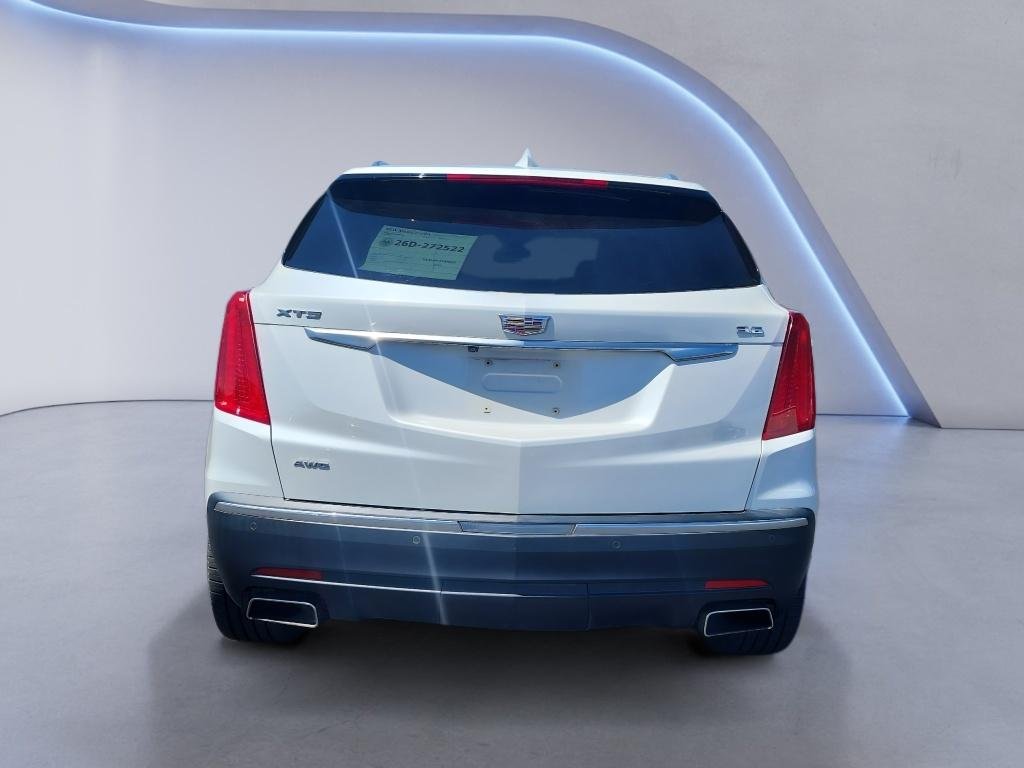 Used 2019 Crystal White Tricoat Cadillac Premium Luxury AWD image 7