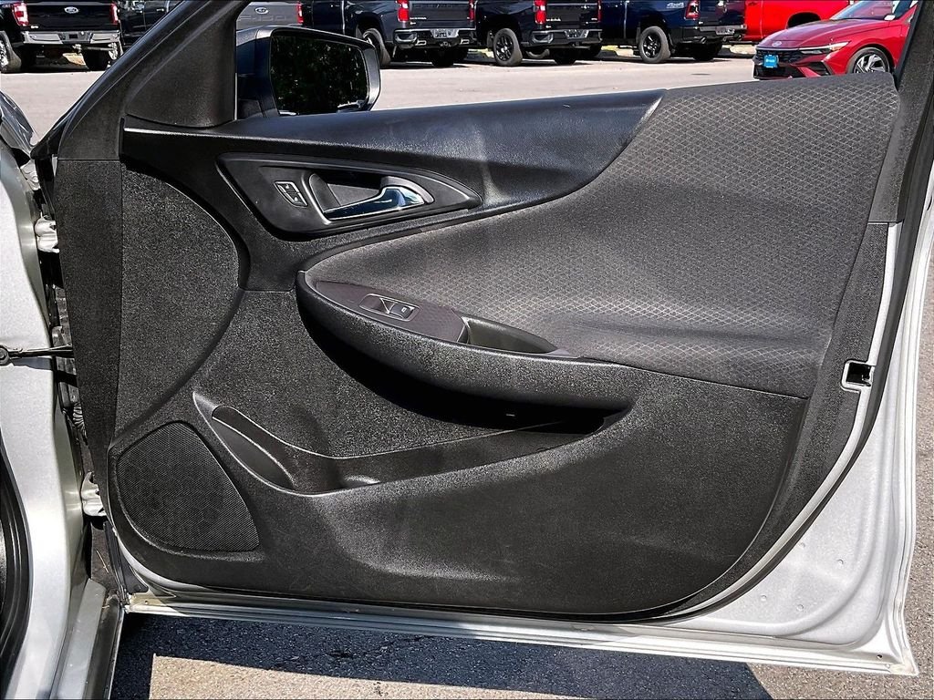 Used 2019 Silver Chevrolet LS image 26