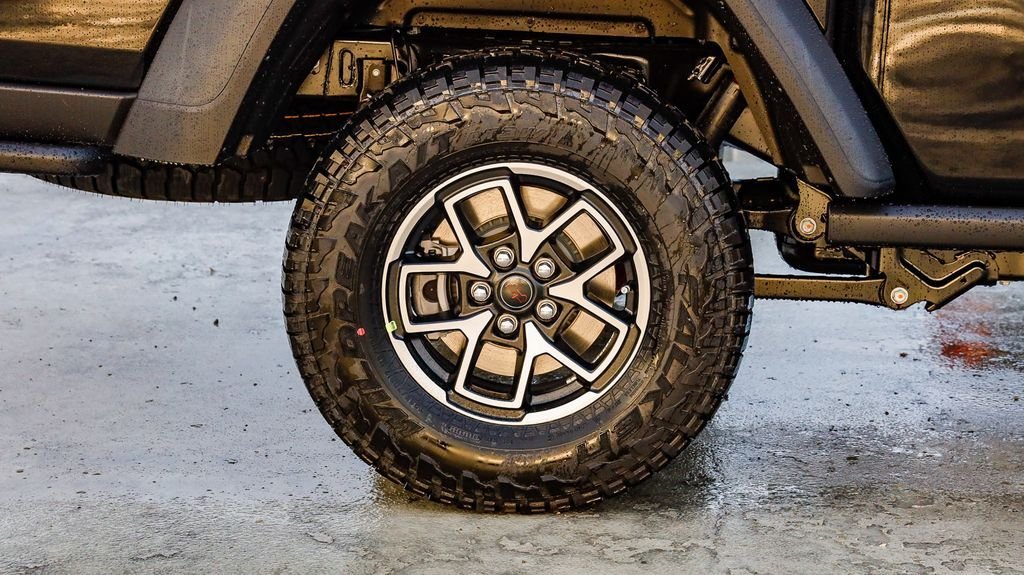 New 2026 Black Clearcoat Jeep Rubicon image 12