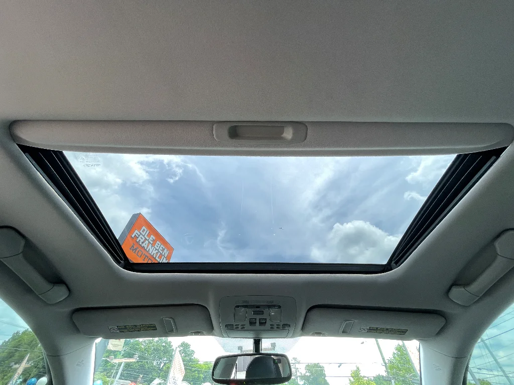 Used 2012 Obsidian Lexus Base image 11