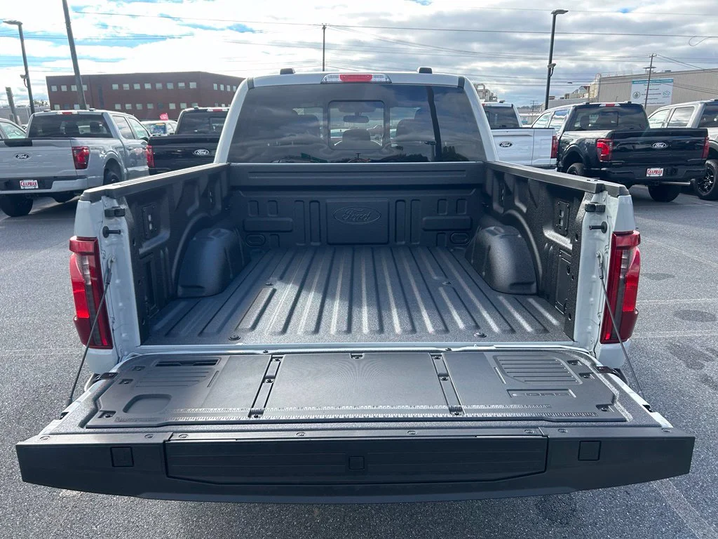 New 2026 Avalanche Ford XLT image 29