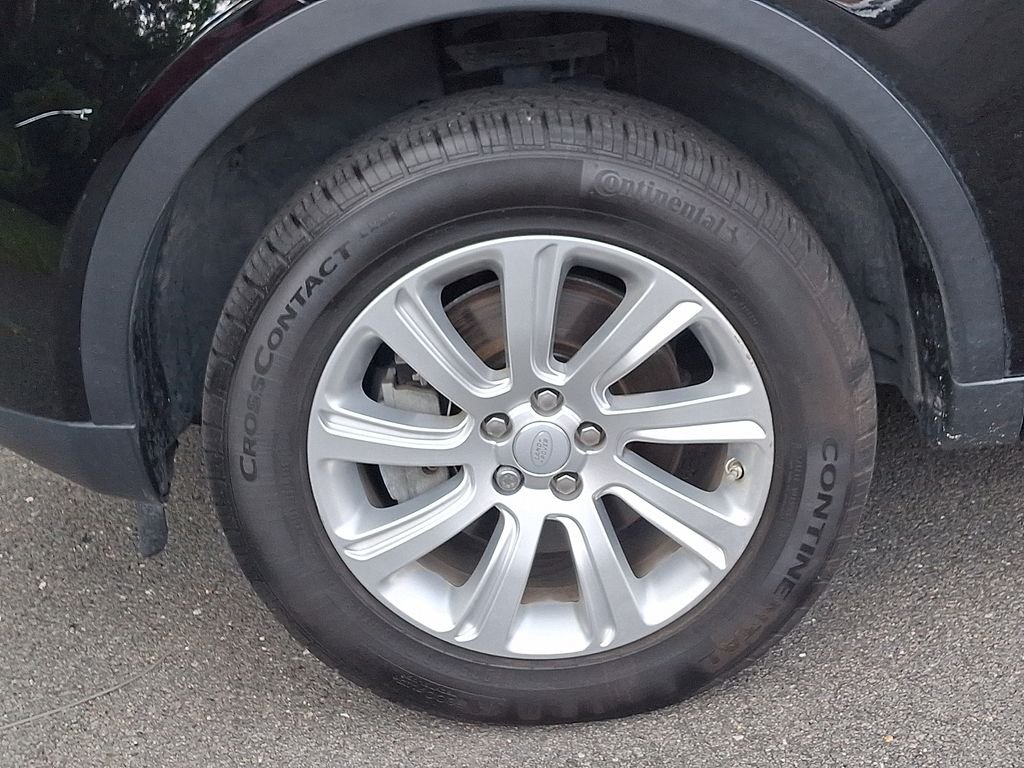 Used 2018 Narvik Black Land Rover SE image 8