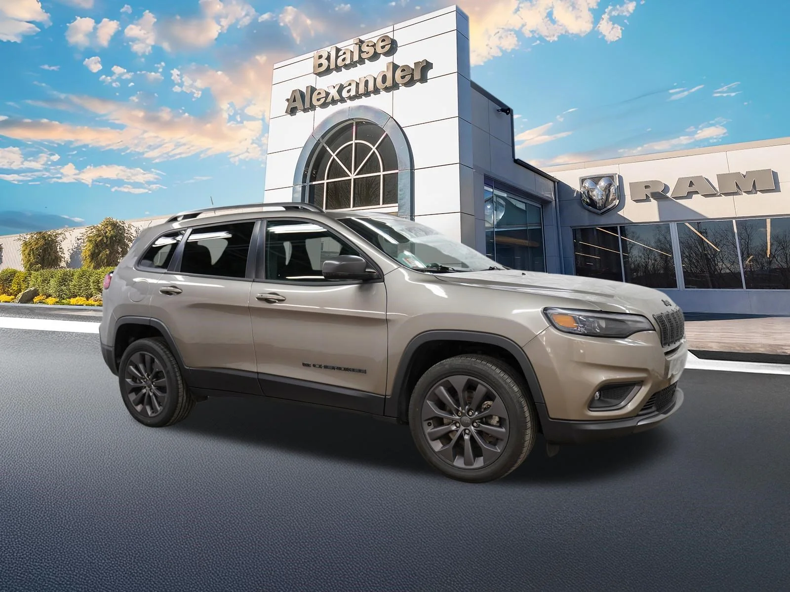 2021 Jeep Cherokee 80TH 4X4's photo