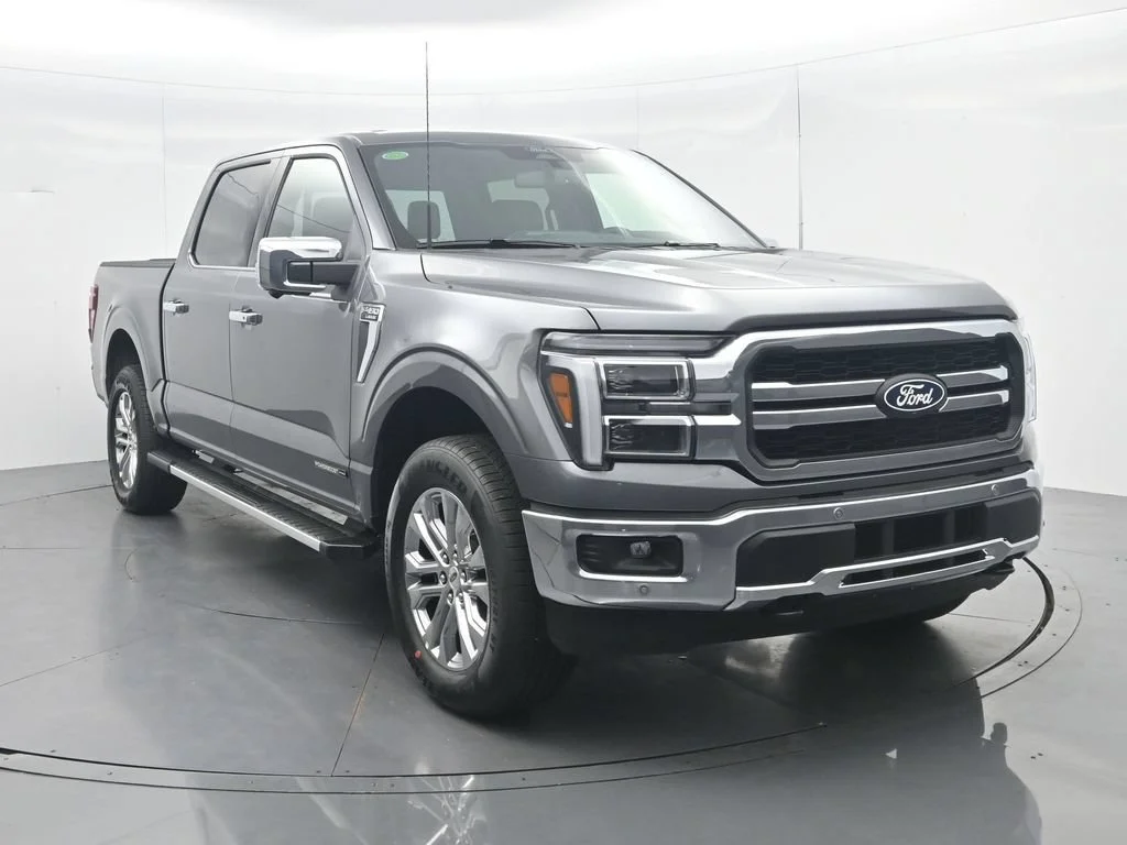 New 2026 Gray Ford Lariat image 4