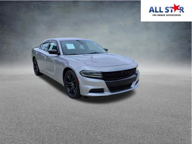 2018 Dodge Charger SXT's photo