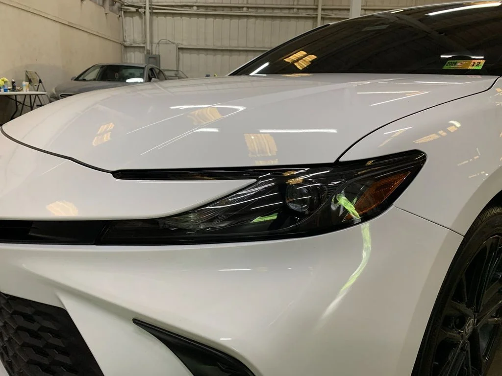 Used 2025 White Toyota SE image 35
